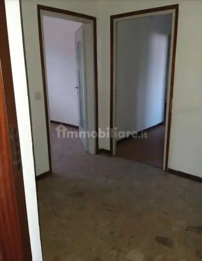 Appartamento all'asta via Enrico De Nicola 30, Milano - foto 4