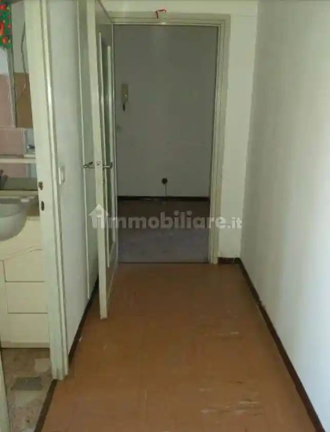 Appartamento all'asta via Enrico De Nicola 30, Milano - foto 5