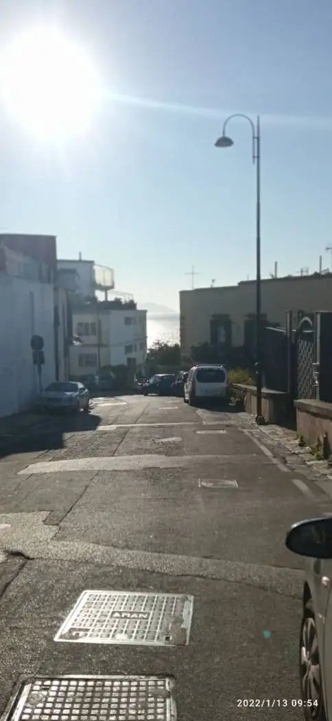 Appartamento in vendita a Napoli