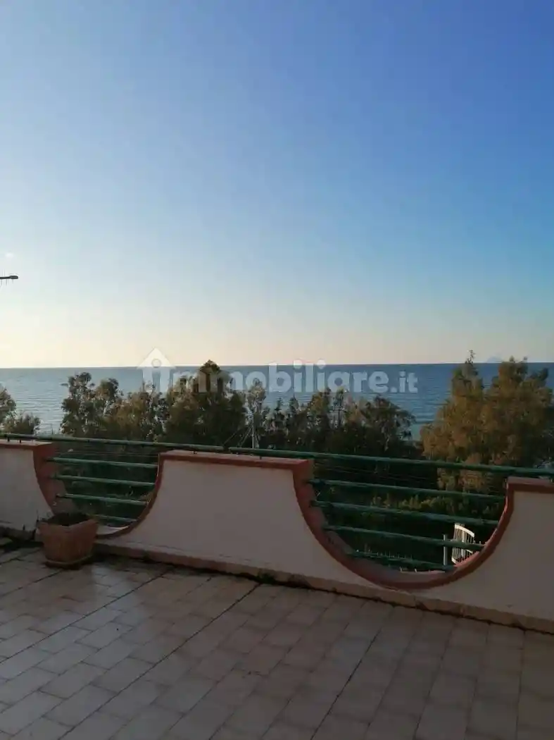 Villetta a schiera in vendita a Caronia