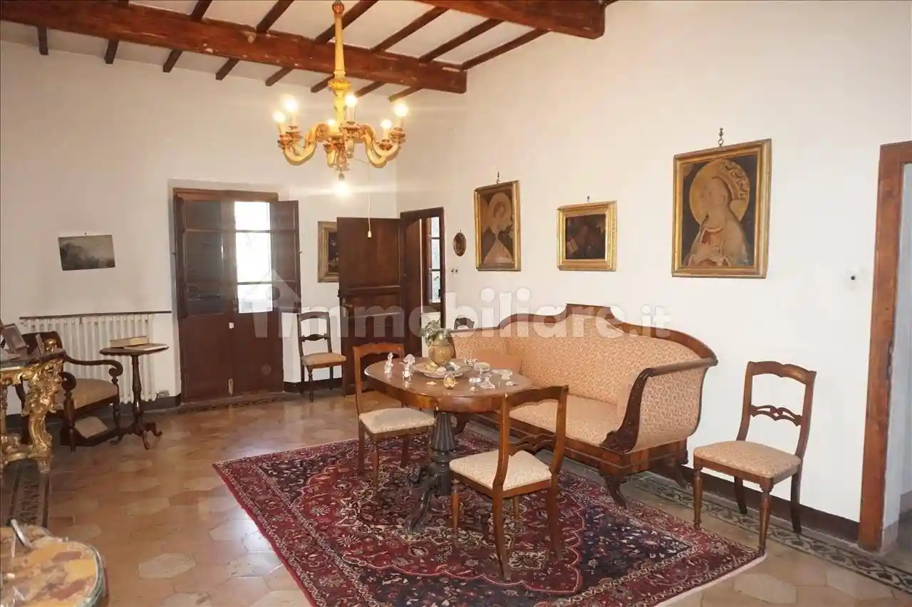 Villa in vendita a Castiglione del Lago