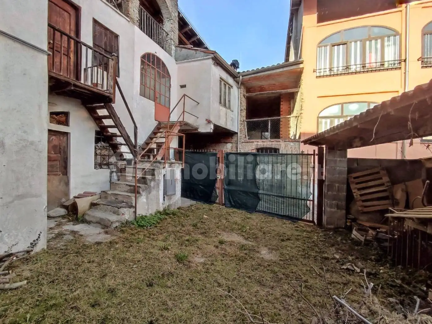 Casa indipendente in vendita a Lessolo