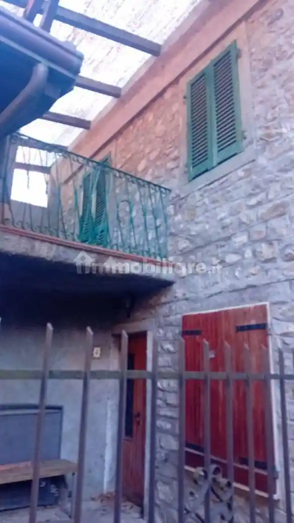 Casa indipendente in vendita a Comano