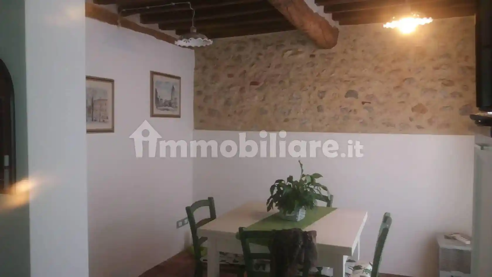 Casa indipendente in vendita a Camaiore