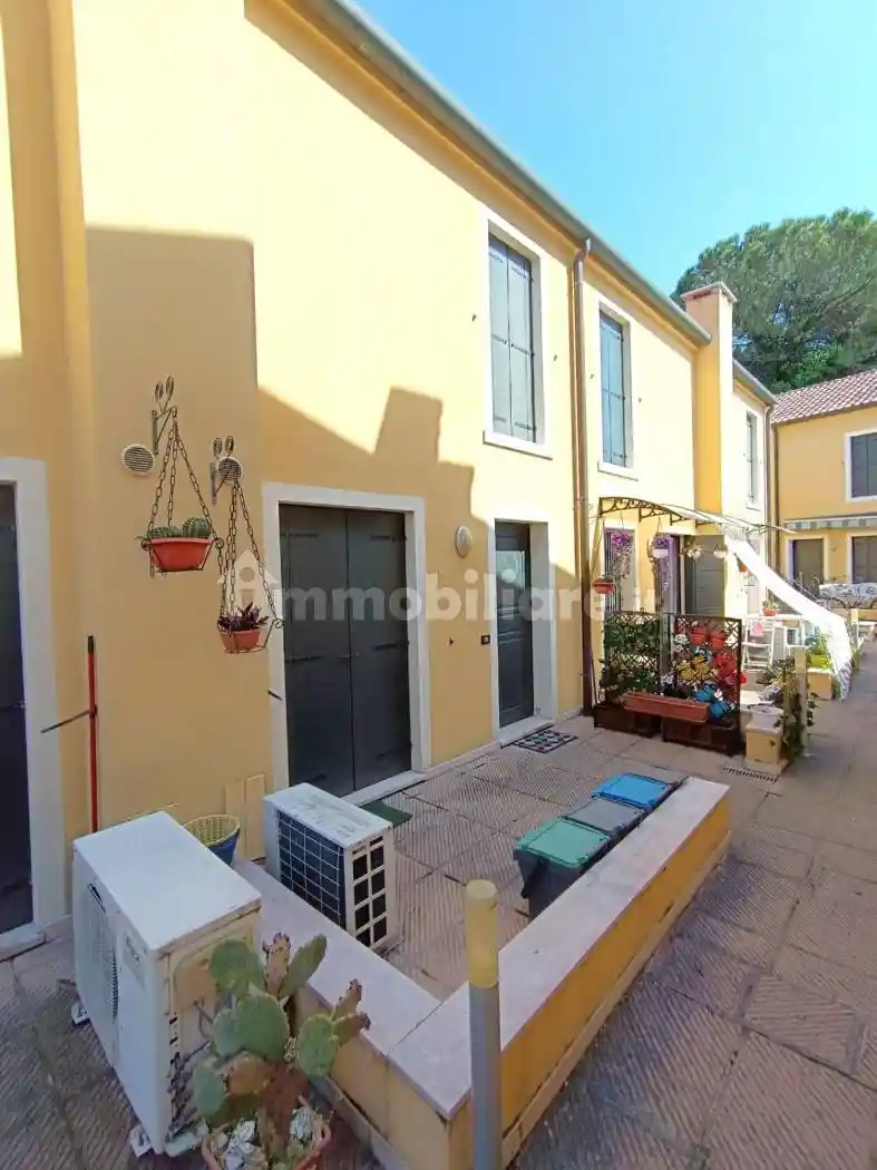 Appartamento in affitto a Adria