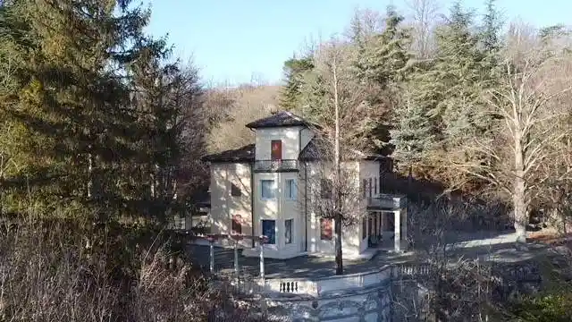 Villa in vendita a Acqui Terme