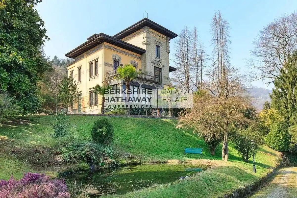 Villa in vendita a Stresa