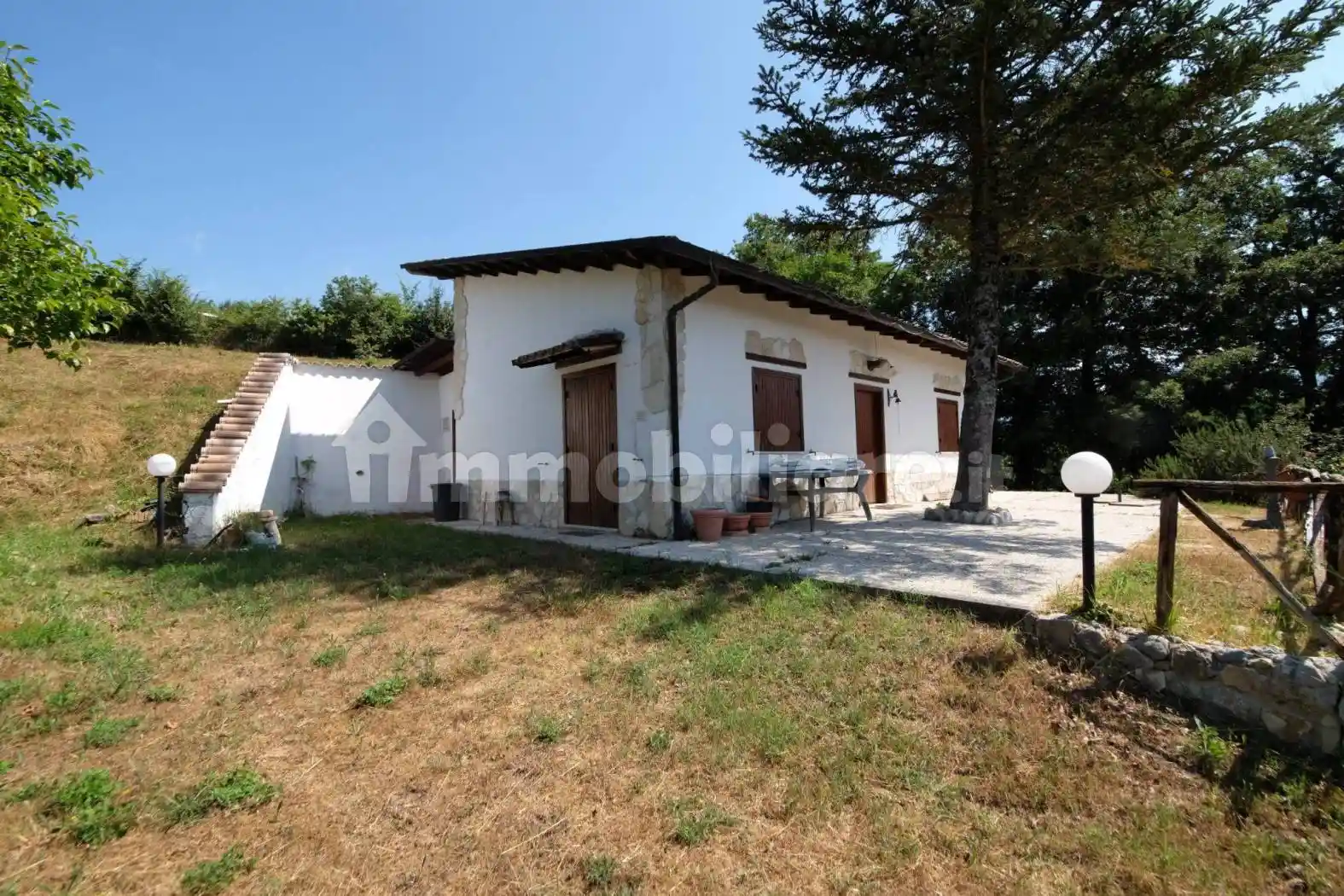 Villa in vendita a Longone Sabino