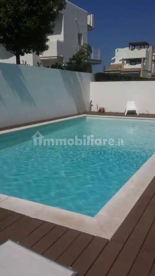 Villa in affitto a Fiumicino