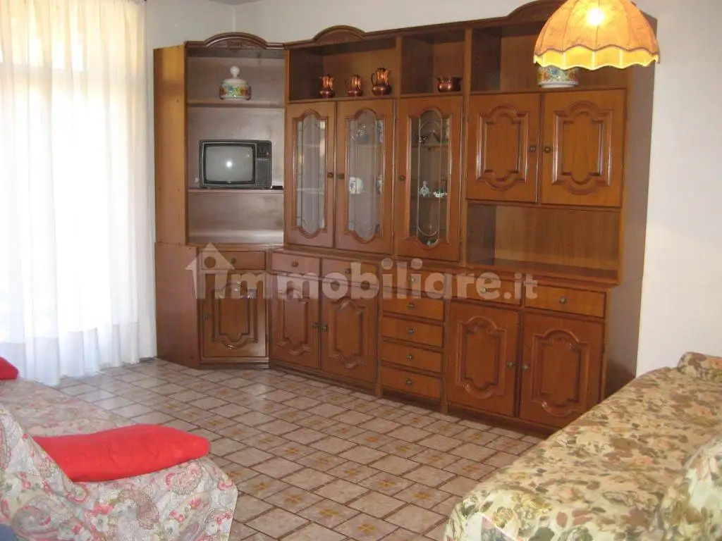 Appartamento in affitto a Selvino