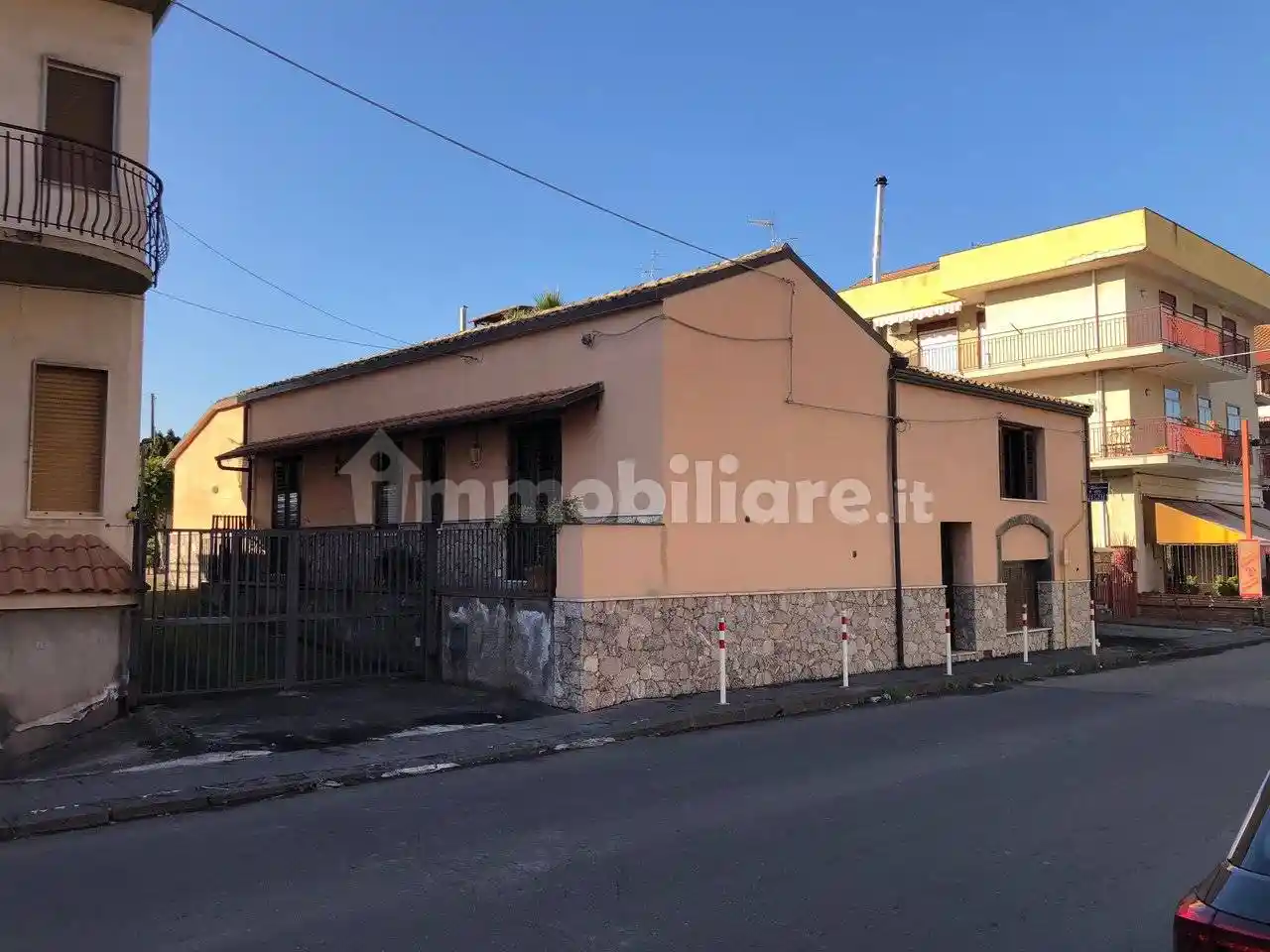 Villa in vendita a Fiumefreddo di Sicilia