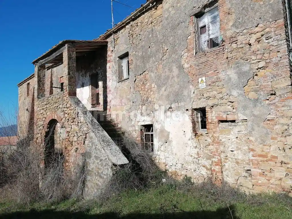 Rustico - Casale in vendita a Volterra