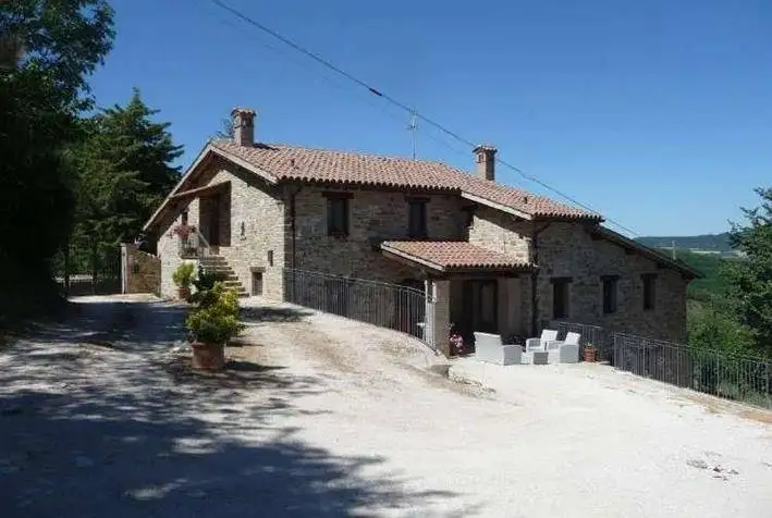 Appartamento in affitto a Assisi