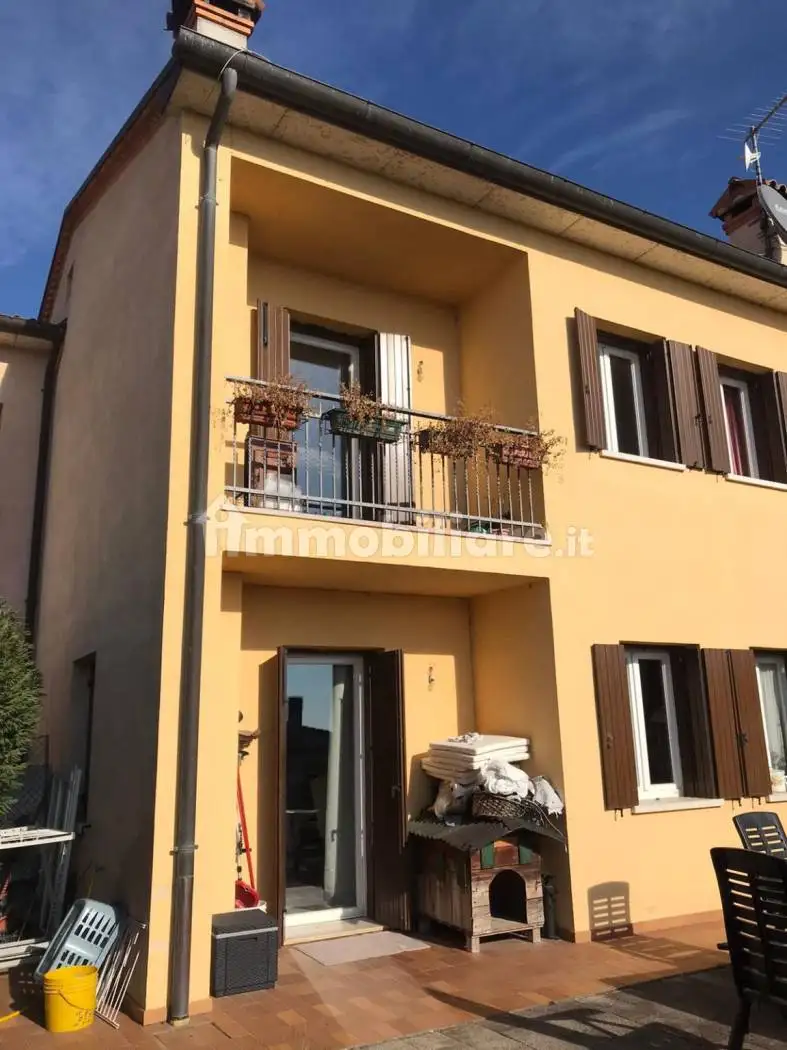 Villetta a schiera in affitto a Borso del Grappa