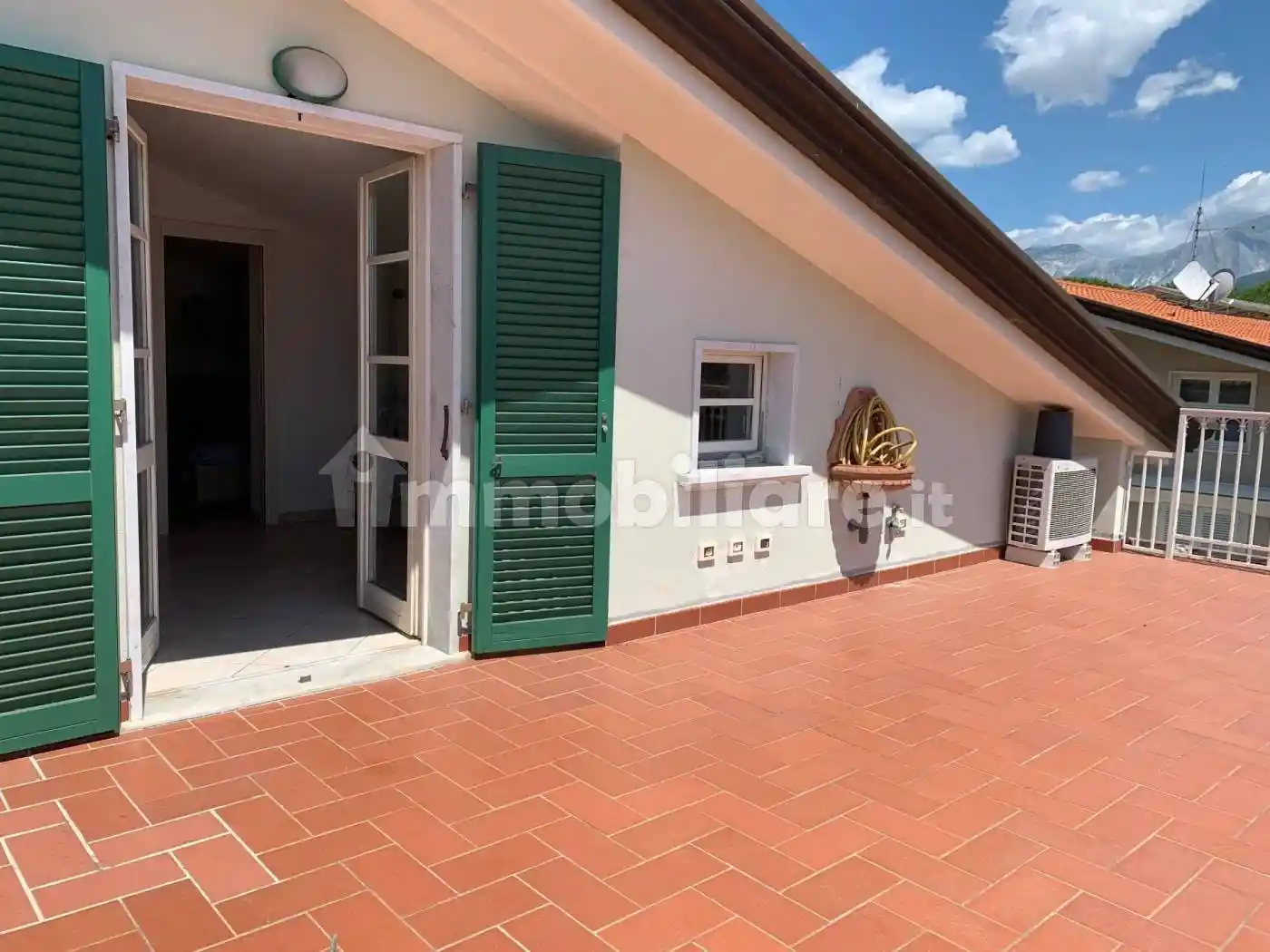 Appartamento in vendita a Massa