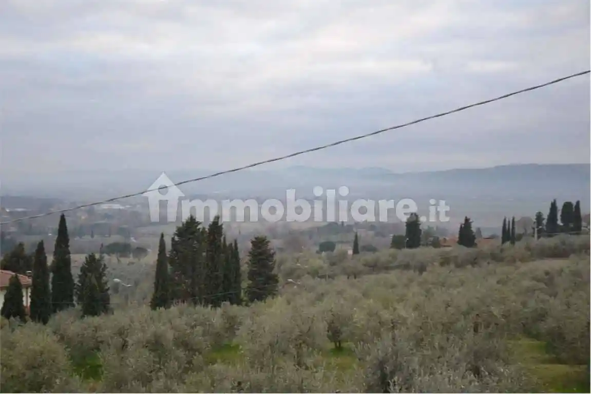 Appartamento in vendita a Lucignano