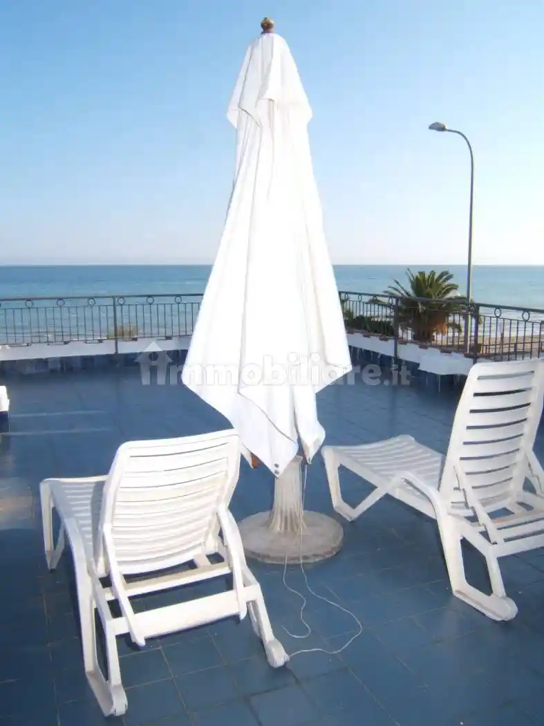 Villa in affitto a Terracina