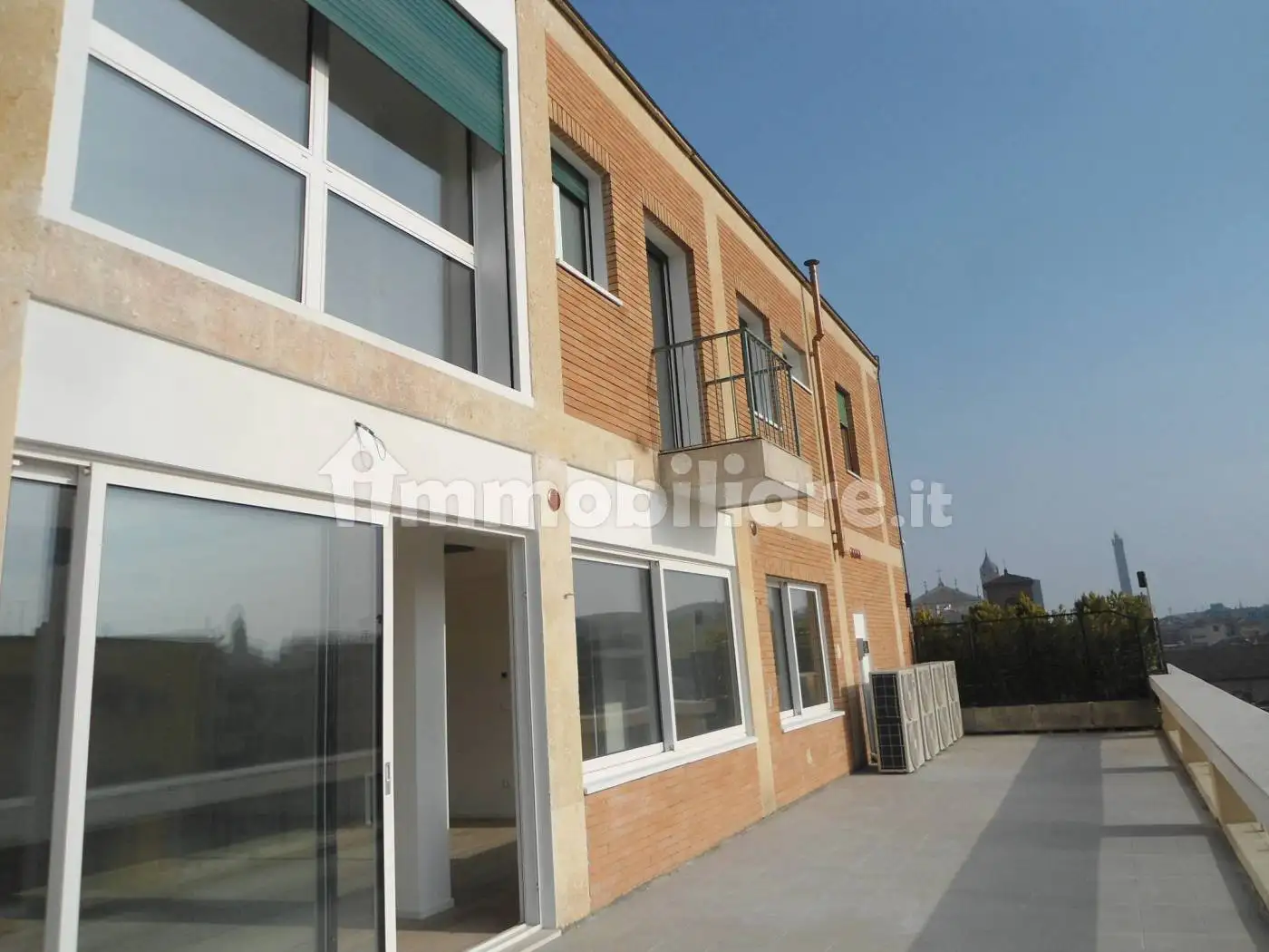 Attico - Mansarda in affitto a Bologna