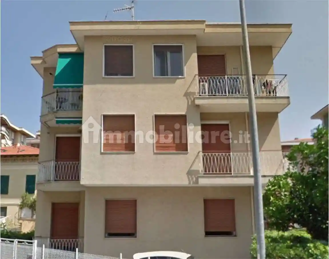 Appartamento in vendita a Bordighera