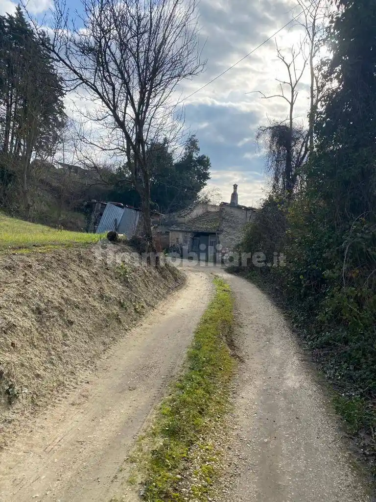 Rustico - Casale in vendita a Alviano