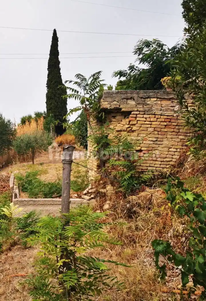 Rustico - Casale in vendita a Civitanova Marche