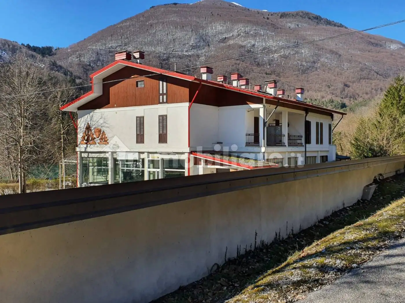 Appartamento in vendita a Verzegnis