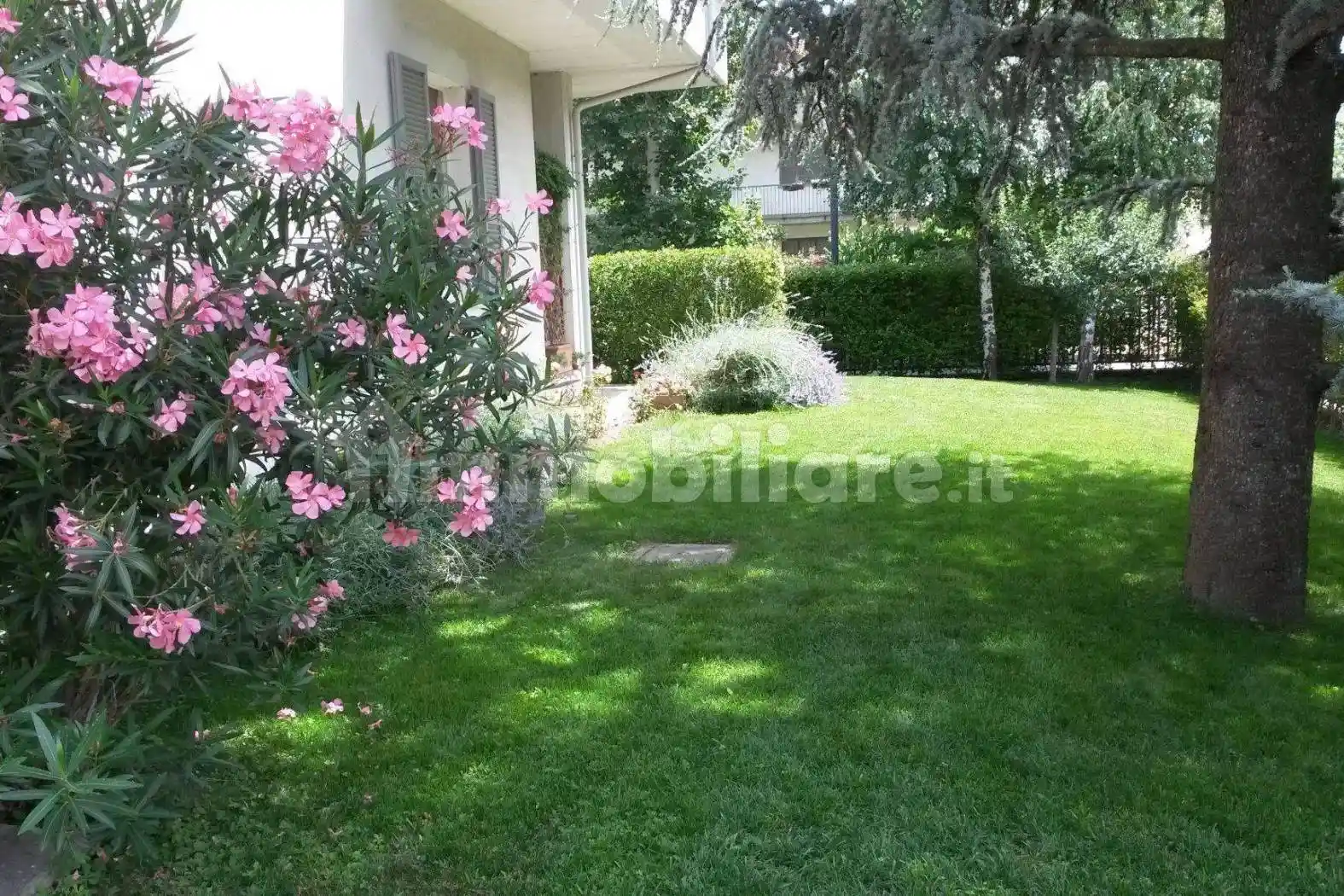 Villa in vendita a Piacenza