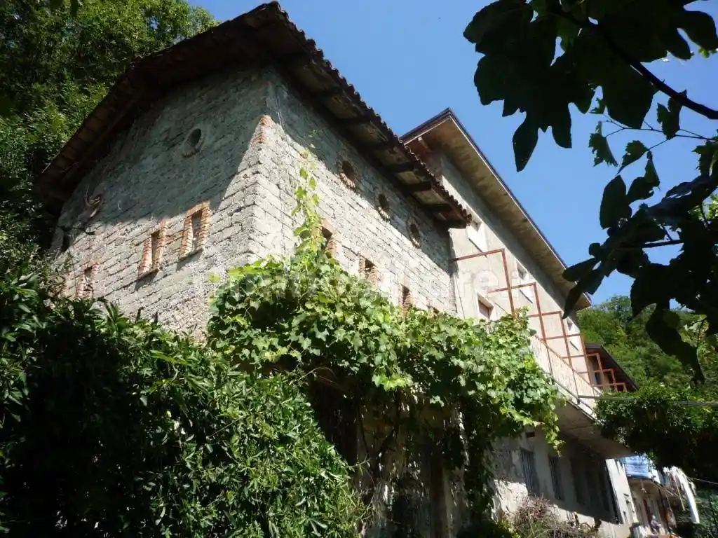 Rustico - Casale in vendita a Cene