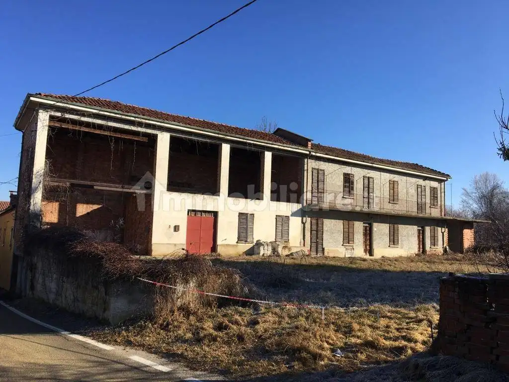 Rustico - Casale in vendita a Tigliole