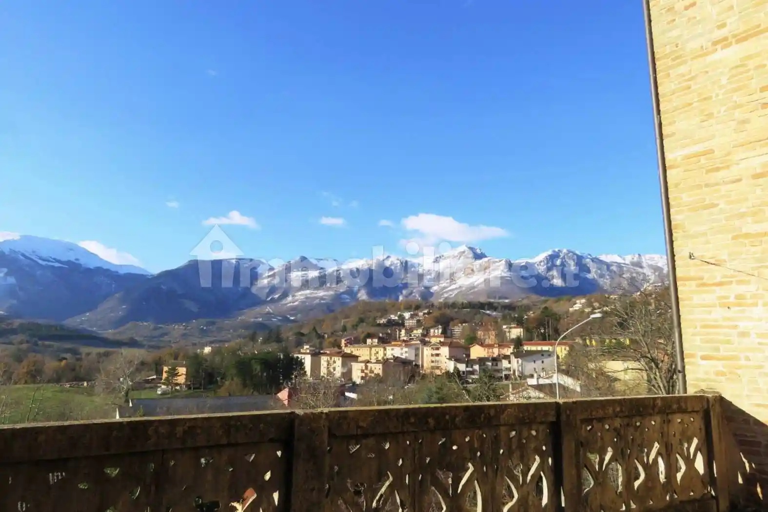 Appartamento in vendita a Sarnano