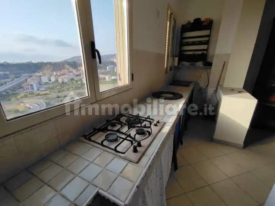 Trilocale ottimo stato, terzo piano, Modena - San Giorgio Extra, Reggio Calabria - foto 3