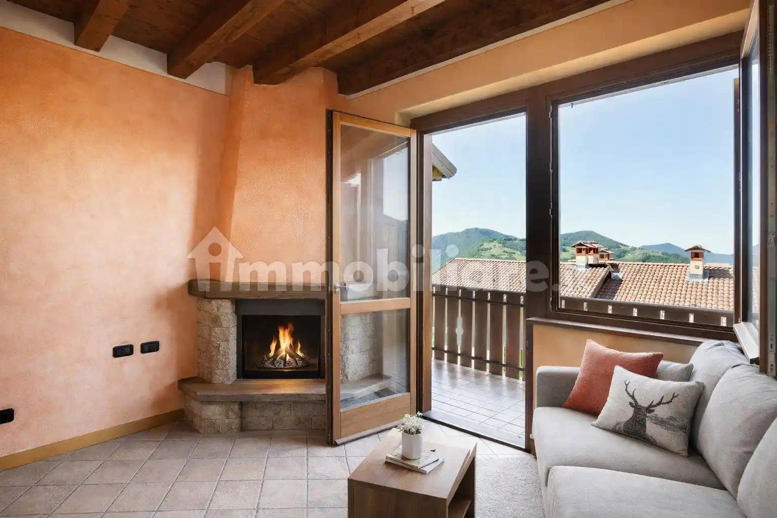 Appartamento in vendita a Costa Serina