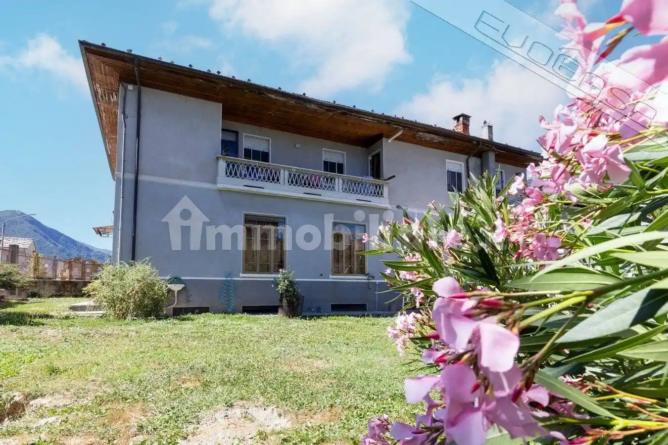 Villa in vendita a Inverso Pinasca