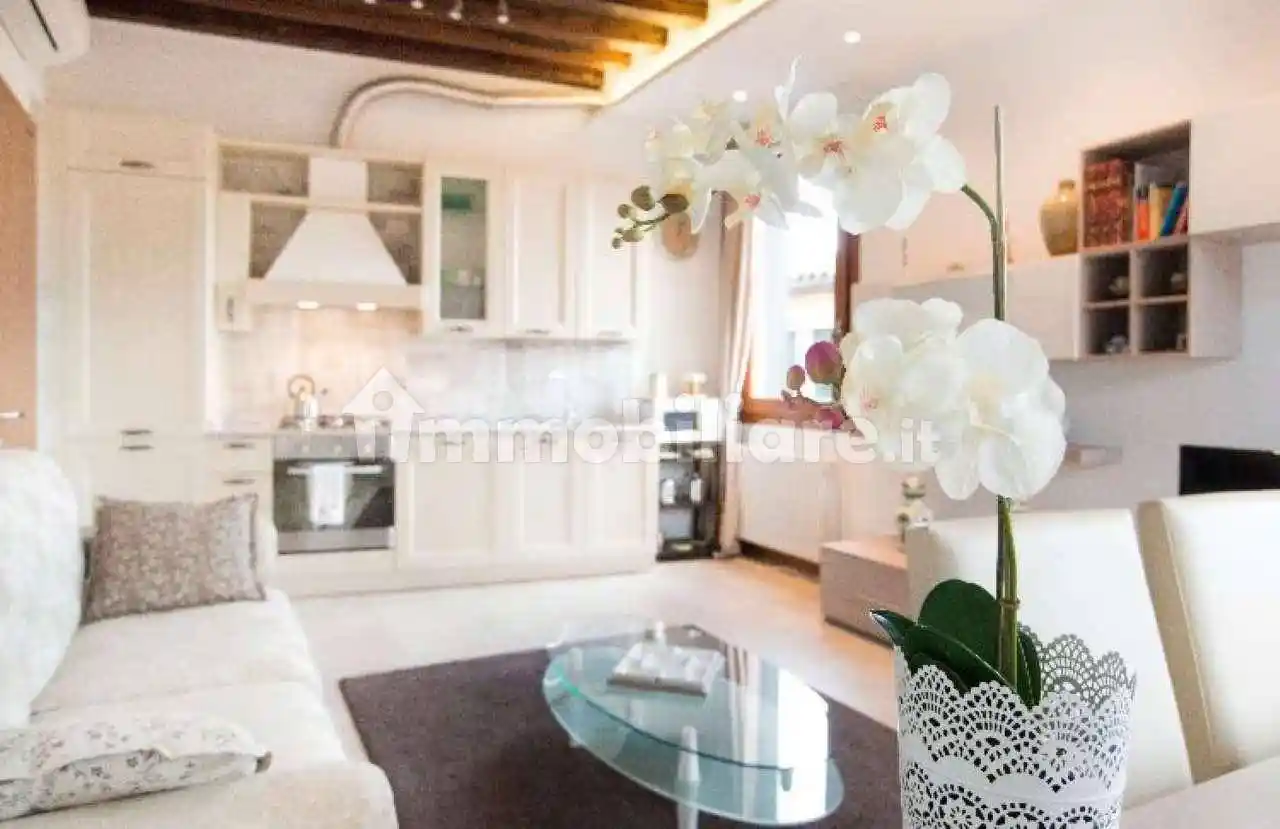 Appartamento in vendita a Venezia