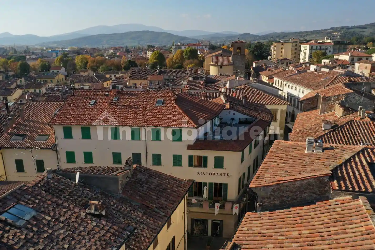 Palazzo - Edificio in vendita a Sansepolcro