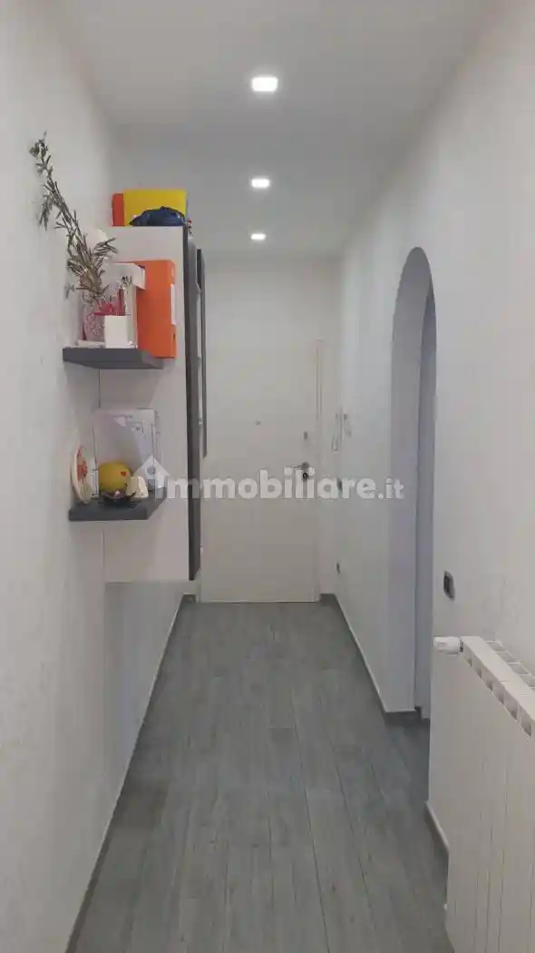 Trilocale ottimo stato, primo piano, Centro, Carsoli - foto 2