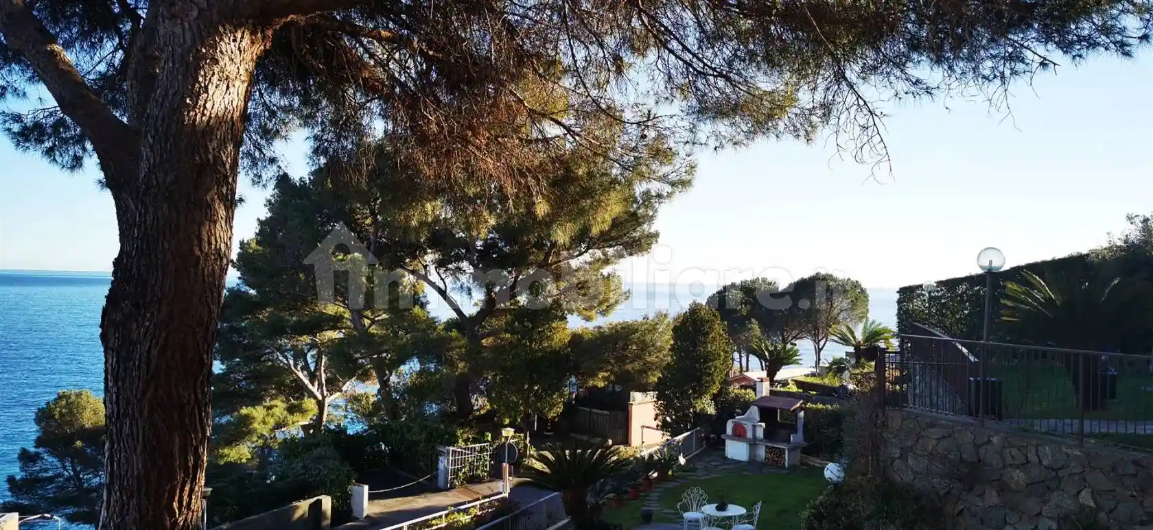 Quadrilocale via Pini d'Aleppo, Sant'Ambrogio, Varazze - foto 2