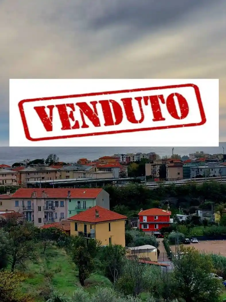 Appartamento in vendita a Spotorno
