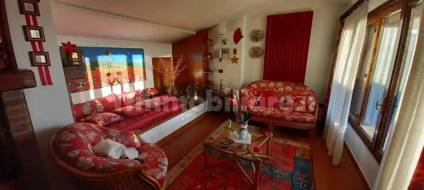 Villetta a schiera - foto 2