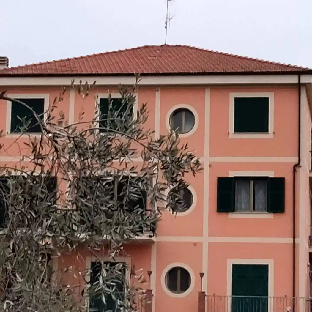 Palazzo - Edificio in vendita a Diano Marina