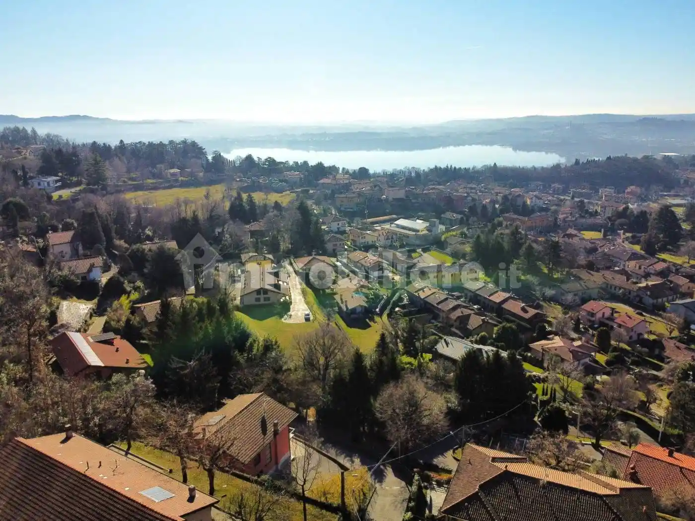 Villa unifamiliare via del Conte, Corneno Galliano Carella Mariaga, Eupilio - foto 4