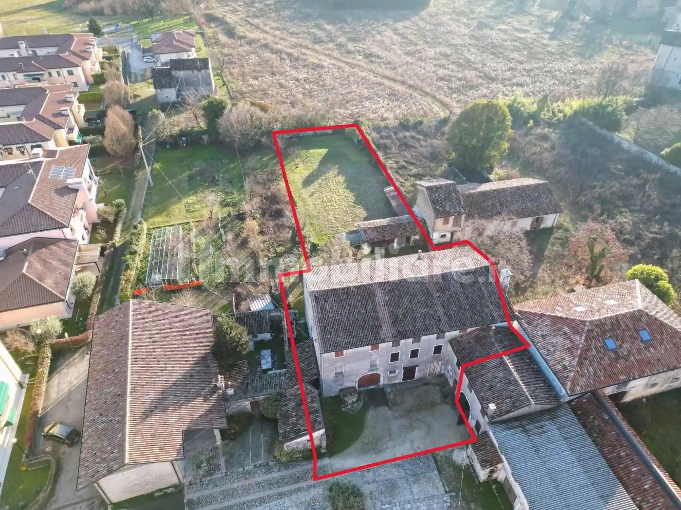 Rustico - Casale in vendita a Caneva