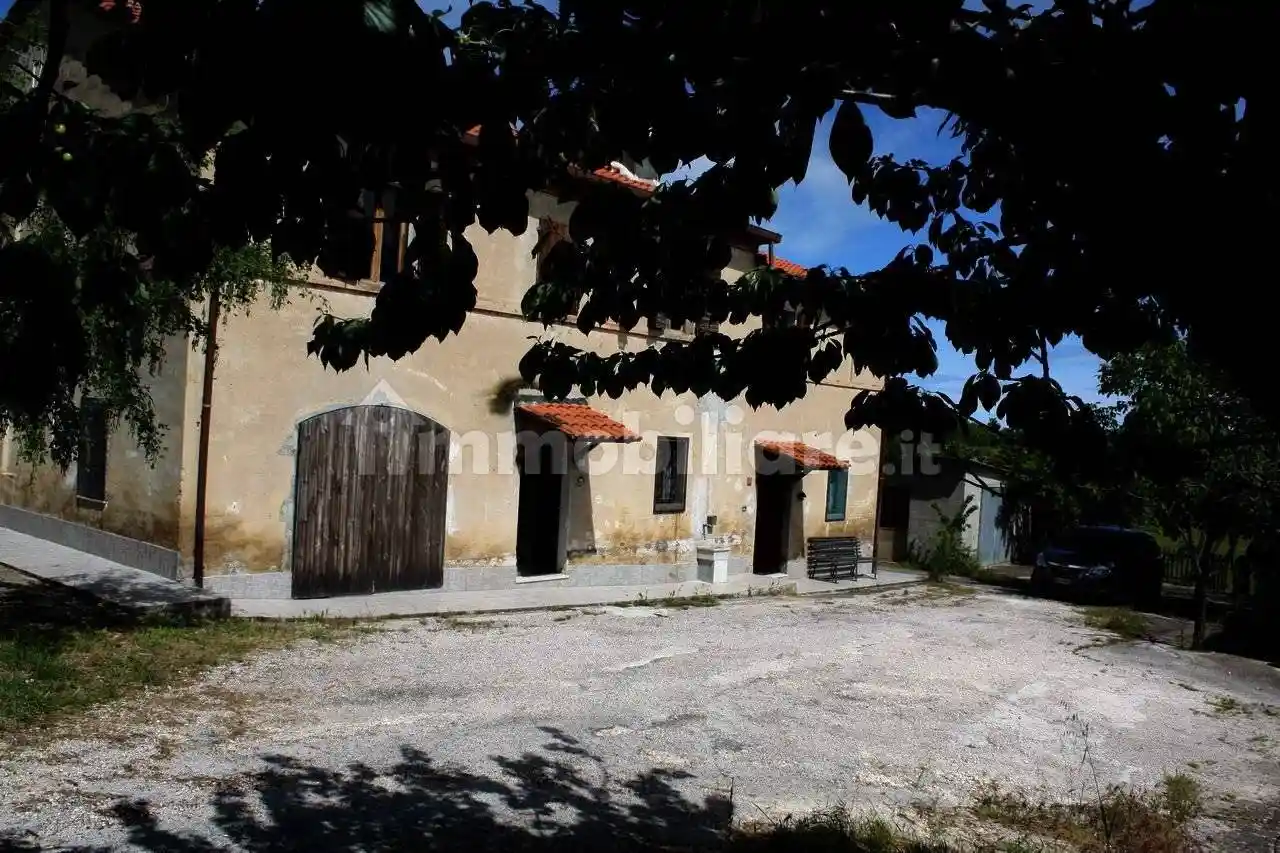 Rustico - Casale in vendita a Monsano