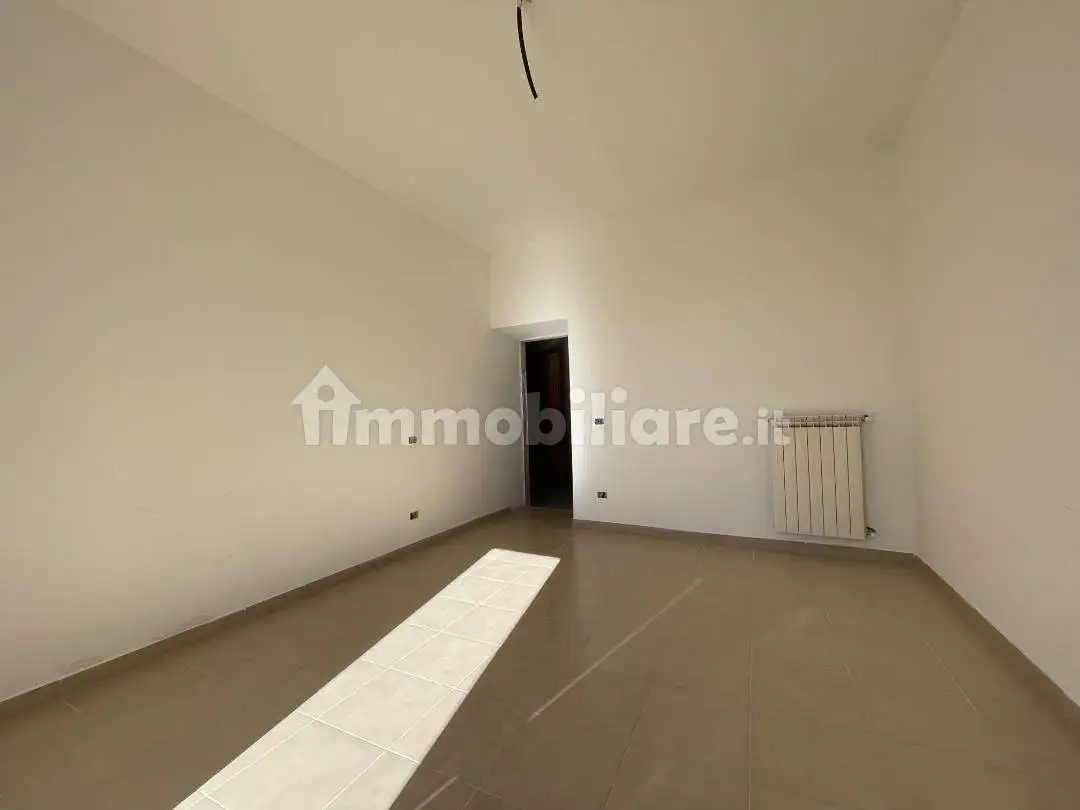 Quadrilocale piazza Palazzo snc, Centro, Barisciano - foto 3