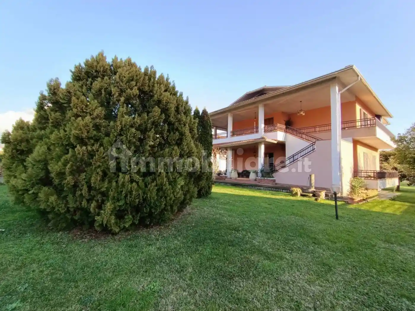 Villa in vendita a Licciana Nardi