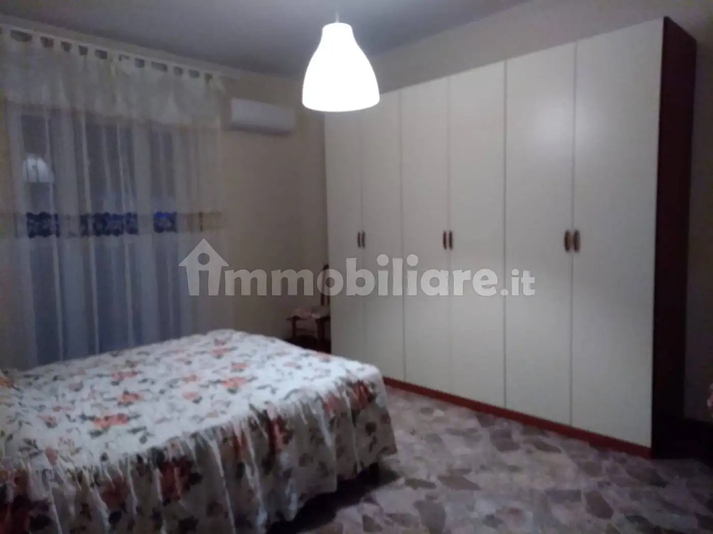 Appartamento in affitto a Mola di Bari