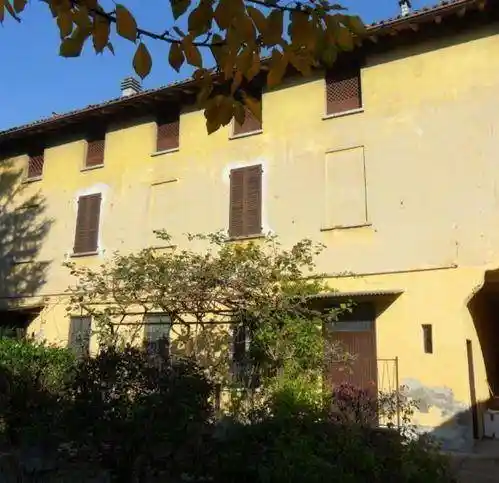 Palazzo - Edificio in vendita a Soresina