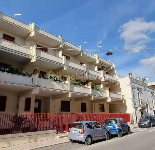 Appartamento in vendita a Crispiano