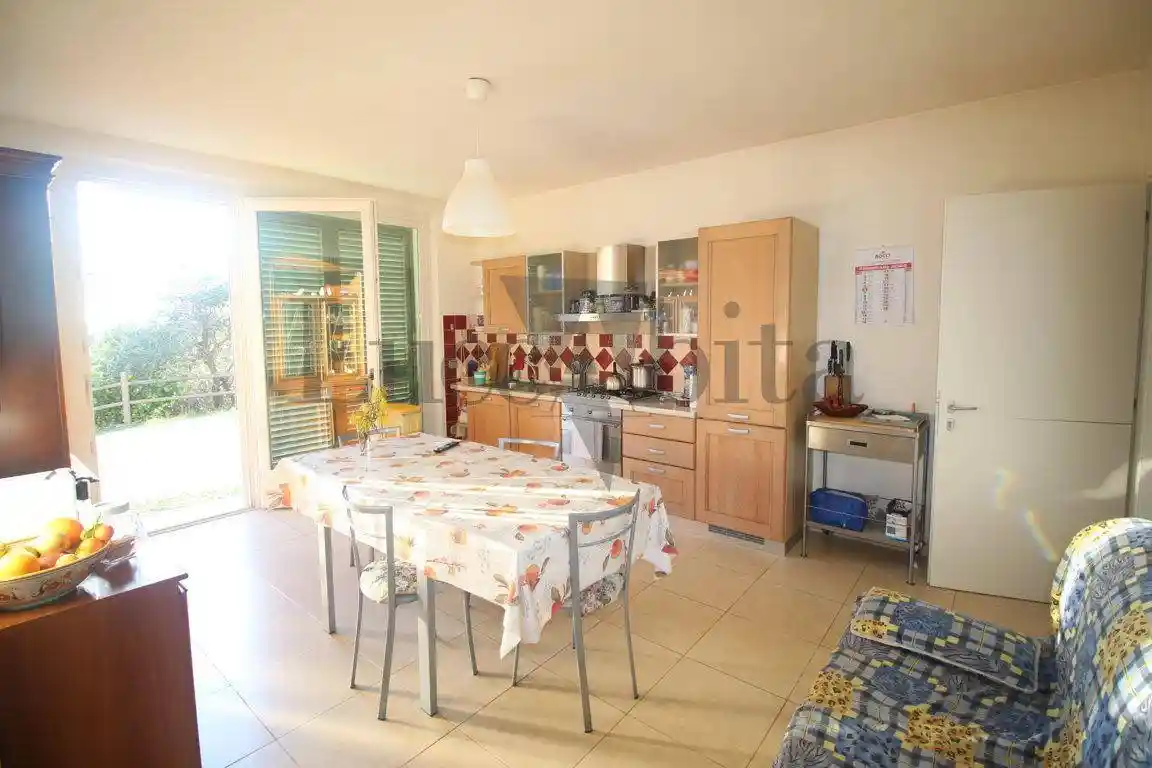 Villa unifamiliare via della Chiesa II 81, Balbano, Lucca - foto 4