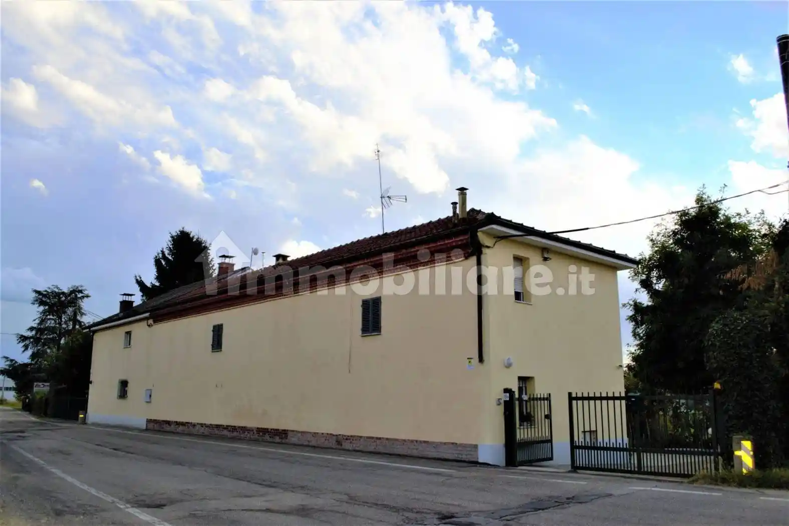 Villa plurifamiliare Località Pontesuero, Valleversa - Caniglie, Asti - foto 2